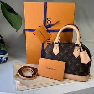 ❌❌❌ SOLD ❌❌❌ ALMA BB LOUIS VUITTON MONOGRAM. INCLUSIONS: Box, Dust bag, receipt,